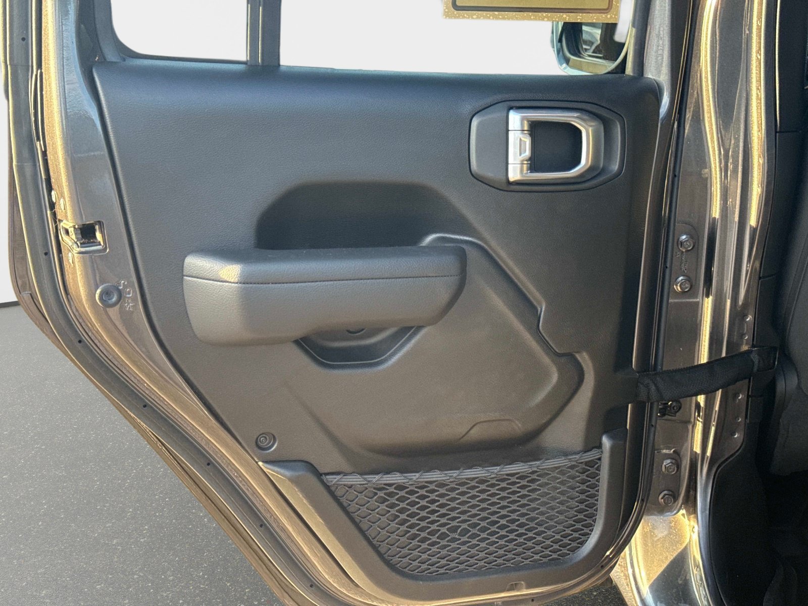 Used 2022 Jeep Gladiator Sport AWD/4WD image 11