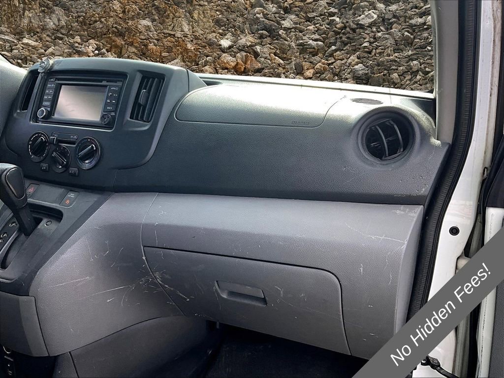 Used 2015 Nissan NV200 SV w/ Technology Package FWD image 13
