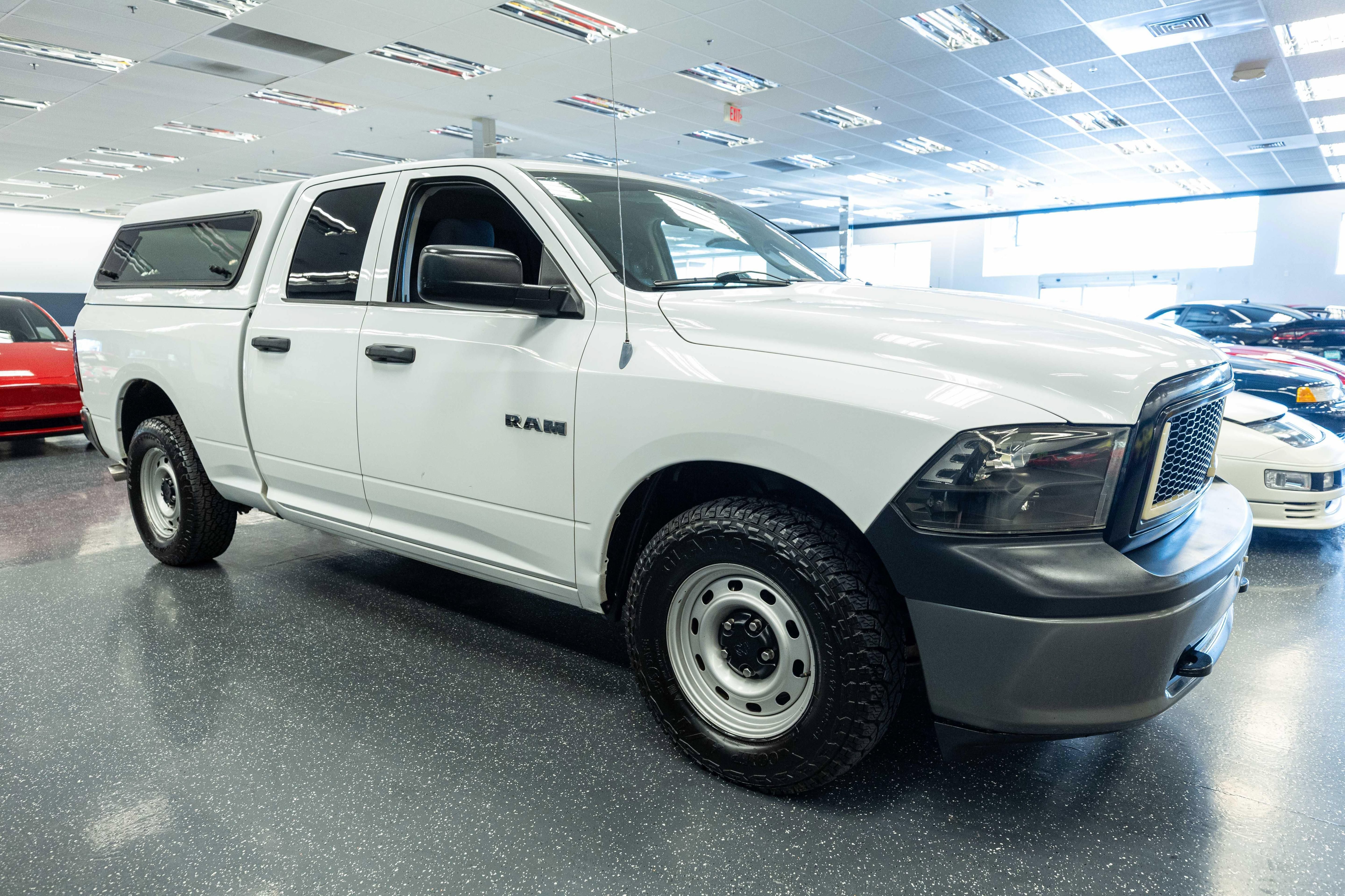 Used 2010 Dodge Ram 1500 Truck ST w/ ST Popular Equipment Group AWD/4WD image 4