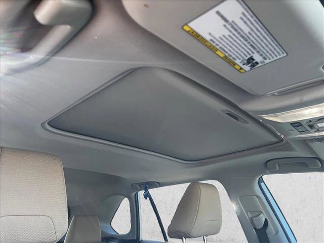 Used 2022 Toyota RAV4 XLE image 24