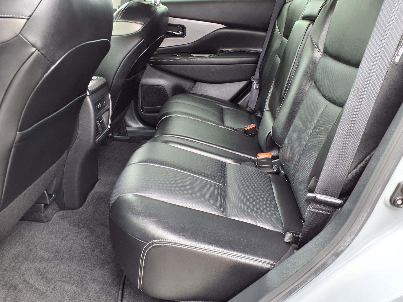 Used 2024 Nissan Murano SL FWD image 10