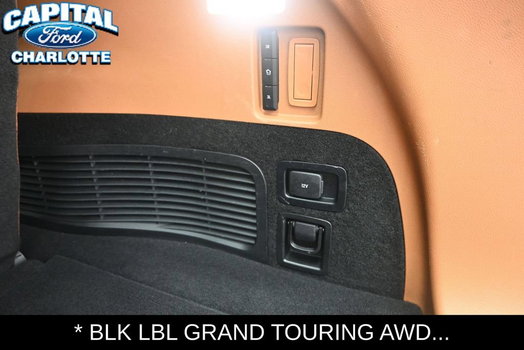Used 2023 Lincoln Aviator Black Label Grand Touring AWD/4WD image 17
