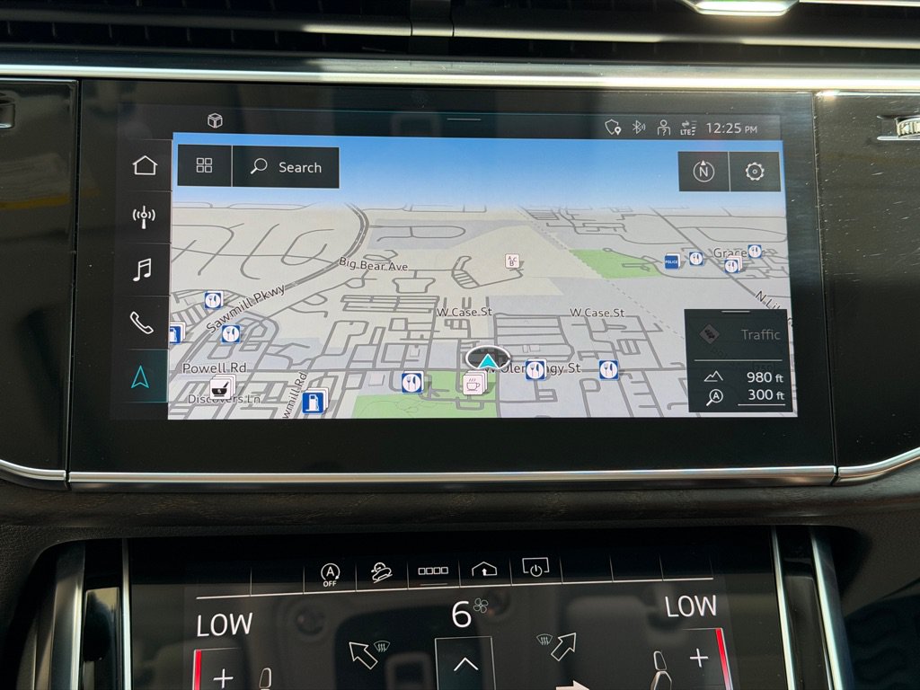 Used 2023 Audi Q8 Premium w/ Convenience Package AWD/4WD image 39
