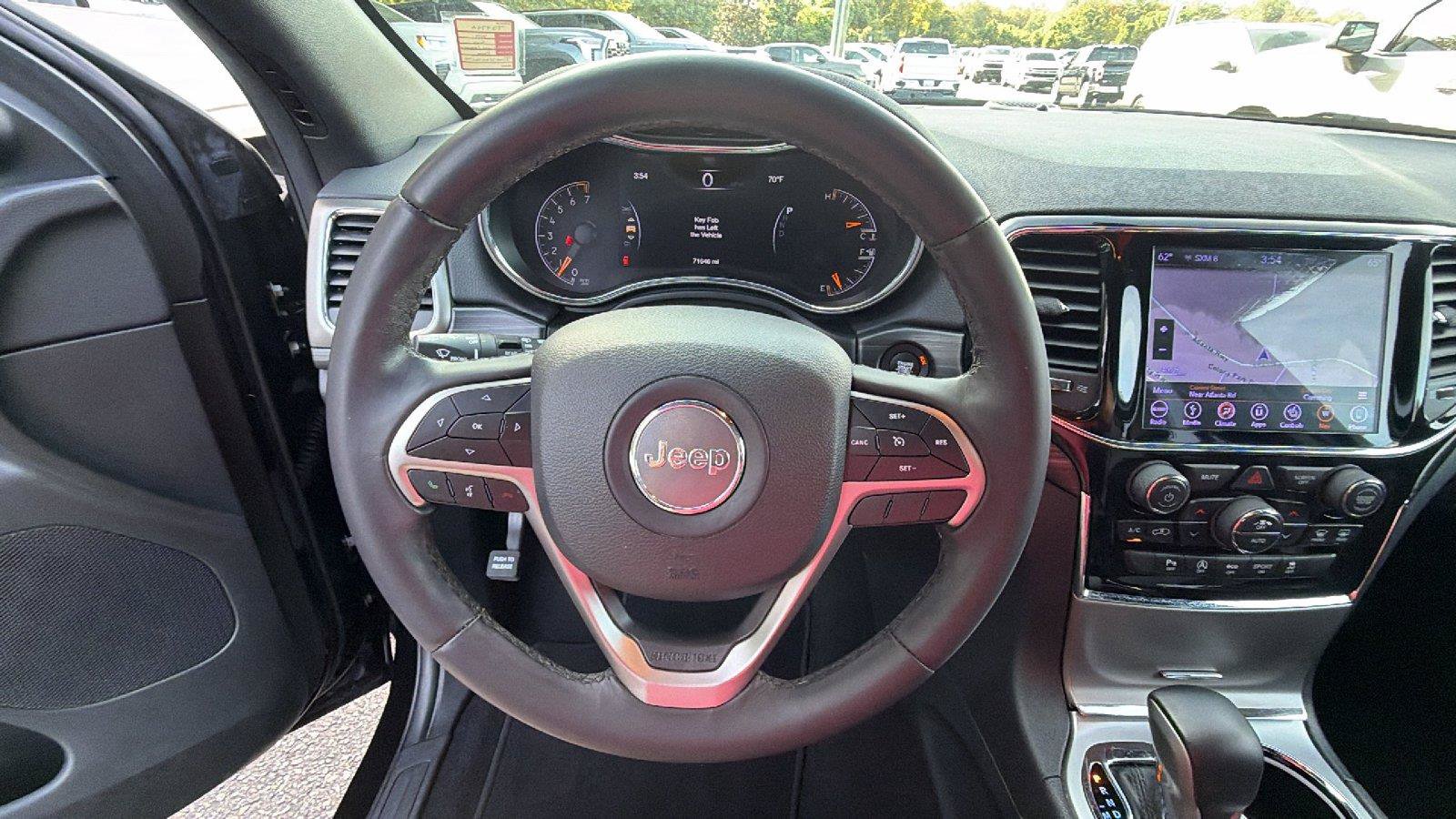 Used 2019 Jeep Grand Cherokee Laredo w/ Laredo X Package RWD image 25