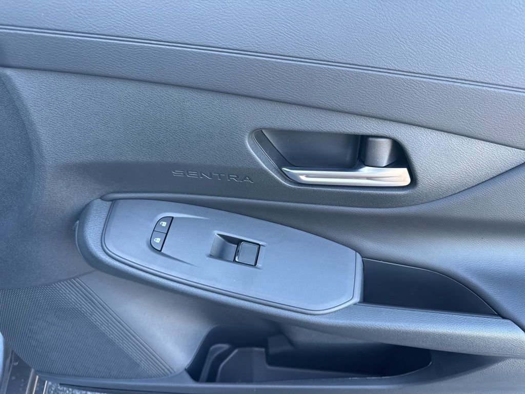 New 2026 Nissan Sentra SV FWD image 17