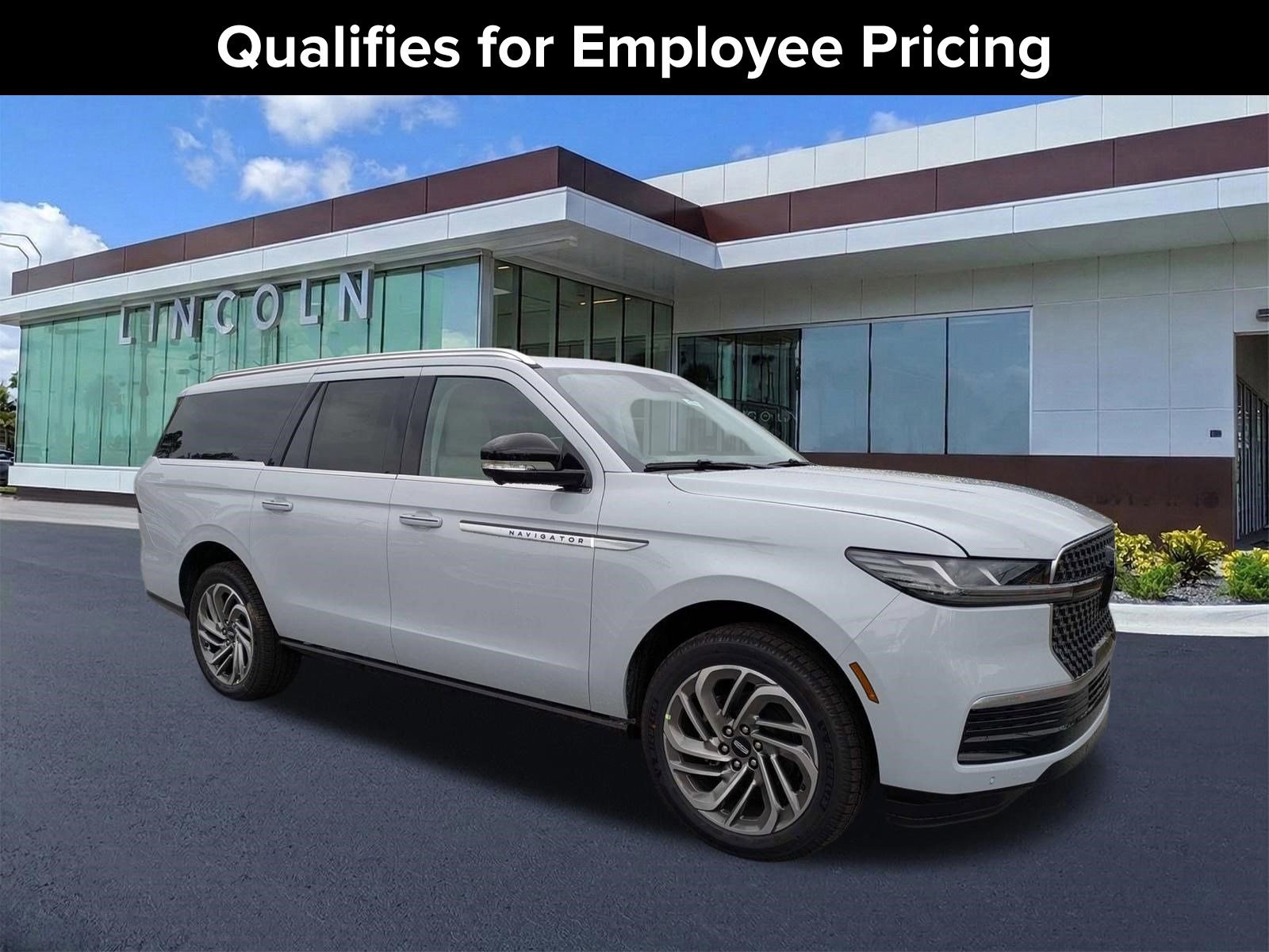 New 2026 Lincoln Navigator L Reserve