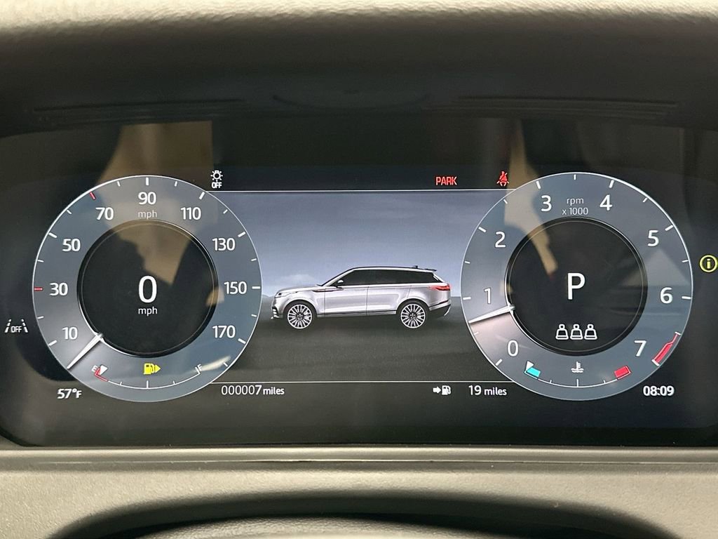 Used 2025 Land Rover Range Rover Velar S image 13