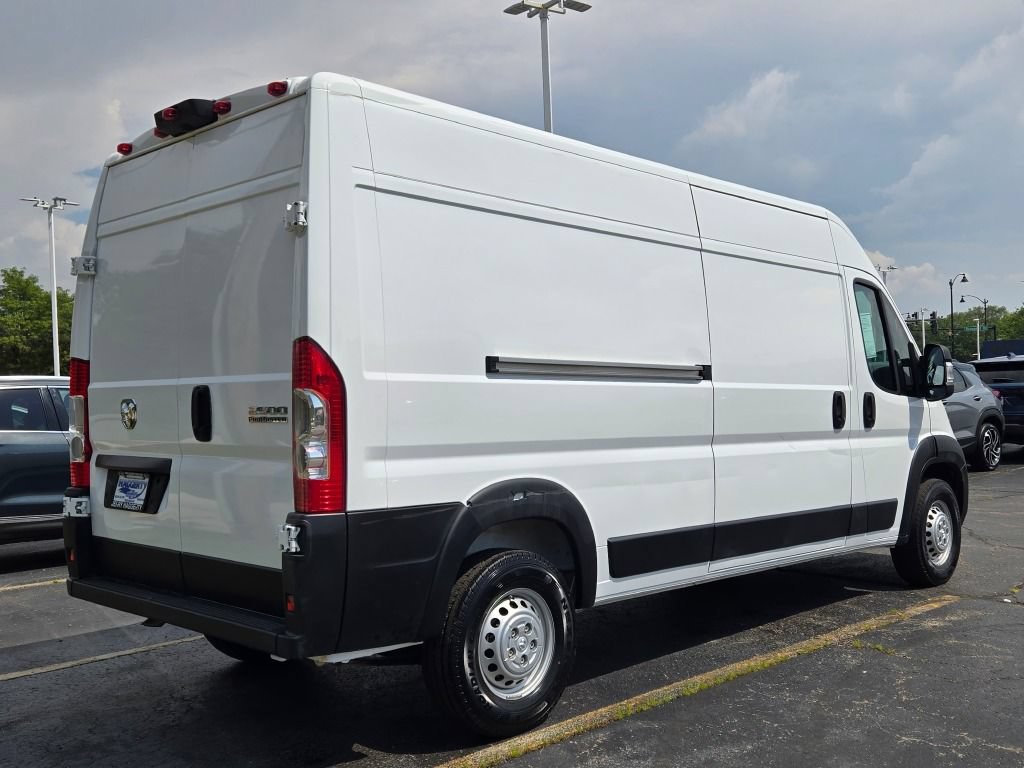 Used 2026 RAM ProMaster 2500 w/ Convenience Group FWD image 8