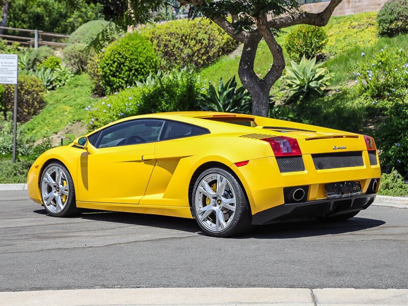Used 2004 Lamborghini Gallardo AWD/4WD image 3