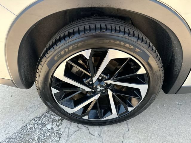 Used 2024 Mitsubishi Outlander SE AWD/4WD image 48