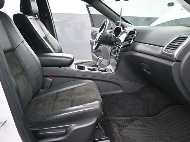 Used 2019 Jeep Grand Cherokee Altitude image 25