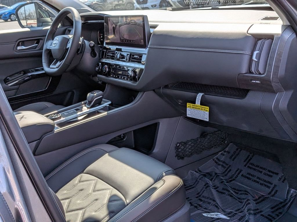 New 2026 Nissan Pathfinder Platinum w/ Accent Package AWD/4WD image 25
