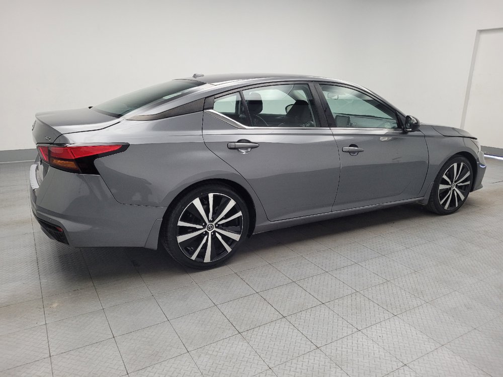 Used 2022 Nissan Altima 2.5 SR FWD image 10