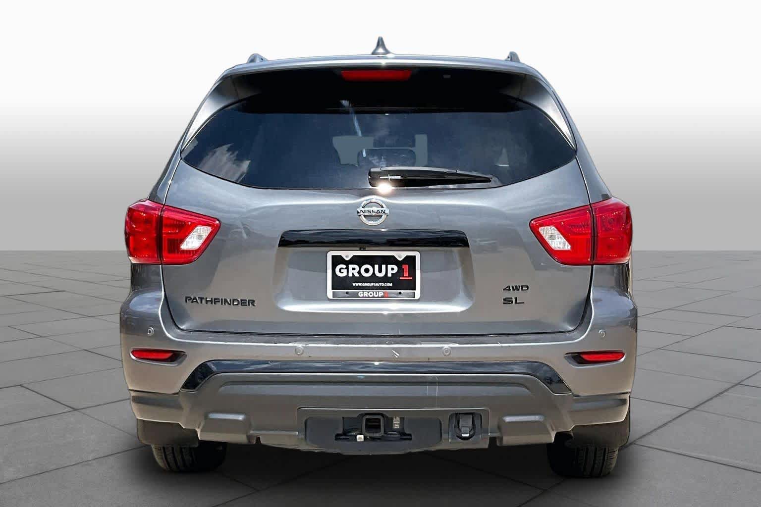 Used 2020 Nissan Pathfinder SL AWD/4WD image 5