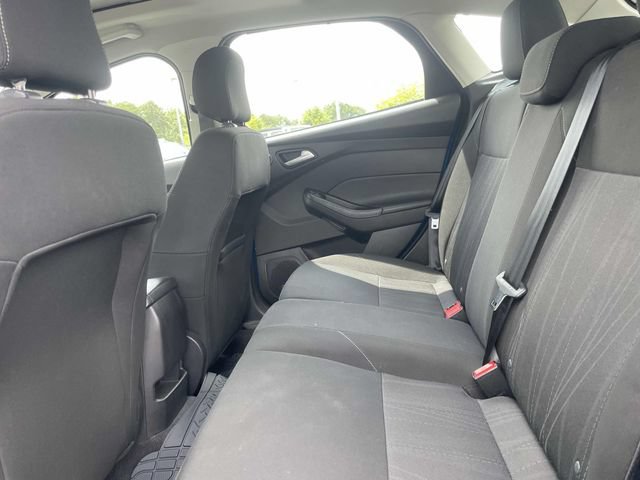 Used 2018 Ford Focus SEL FWD image 22