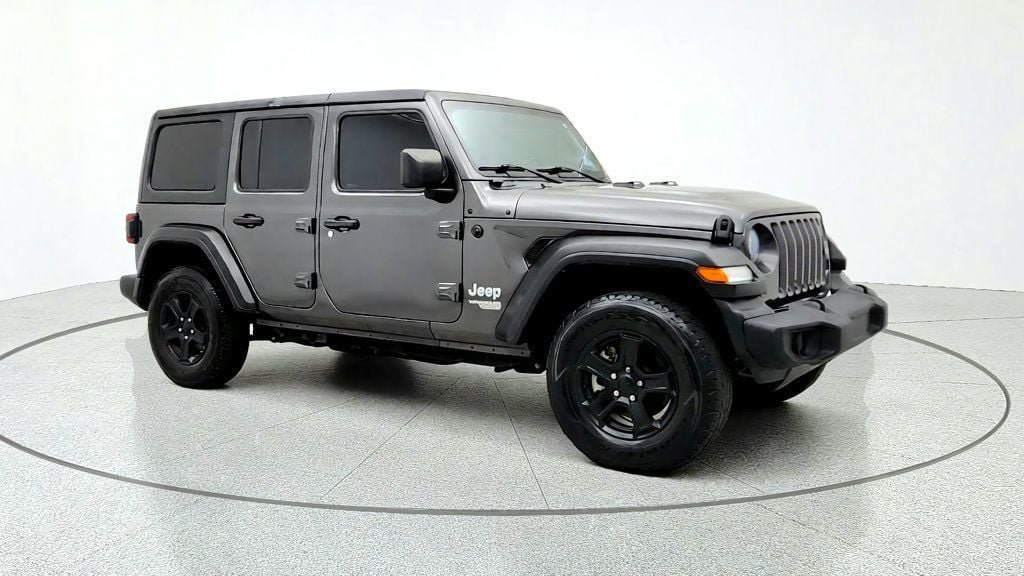 Used 2019 Jeep Wrangler Unlimited Sport S AWD/4WD image 3