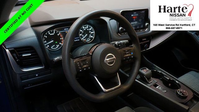Certified 2021 Nissan Rogue SV image 9