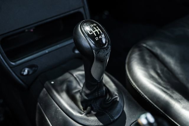 Used 2002 Porsche 911 Carrera 4 image 12