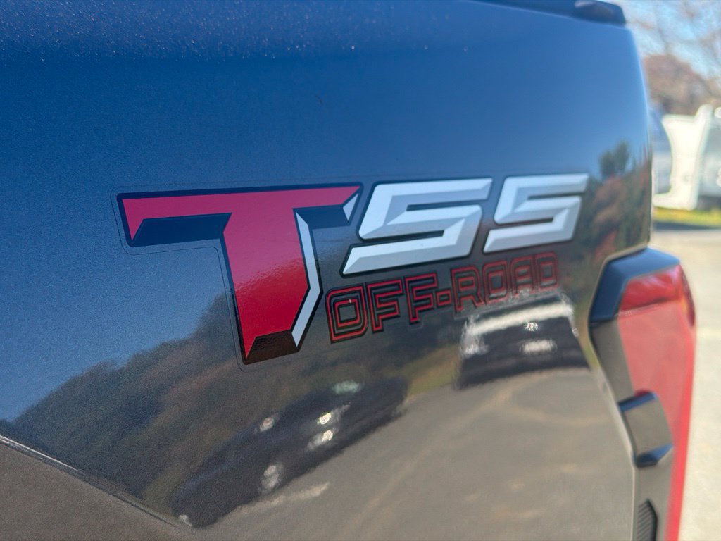 Used 2023 Toyota Tundra SR5 AWD/4WD image 7