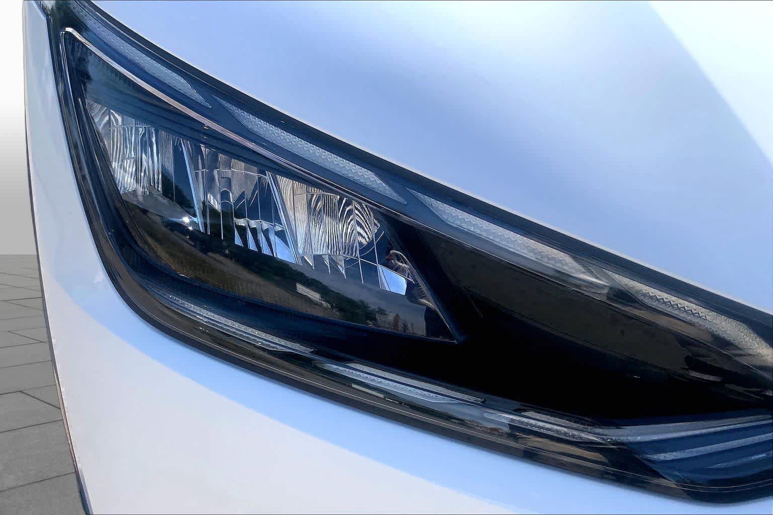 Used 2024 Kia EV6 Light RWD image 25