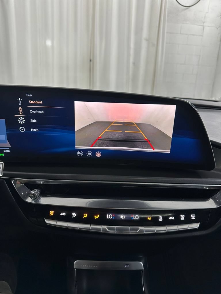 Used 2024 Cadillac Lyriq Tech w/ Driver Assist Package AWD/4WD image 23