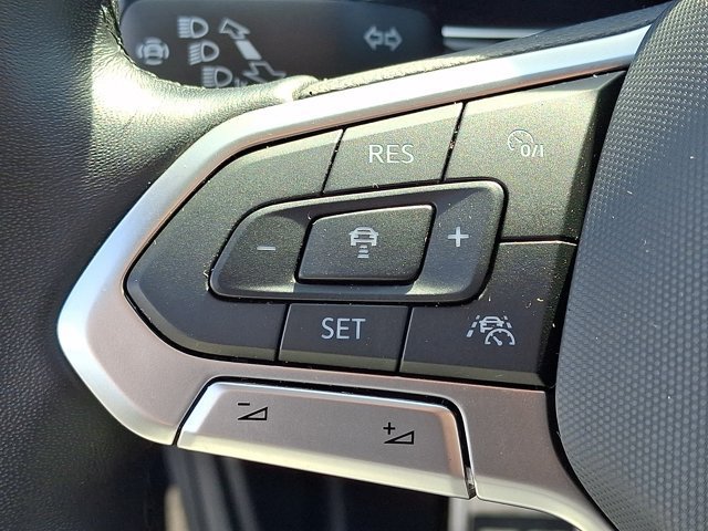 Used 2023 Volkswagen Jetta Sport FWD image 26