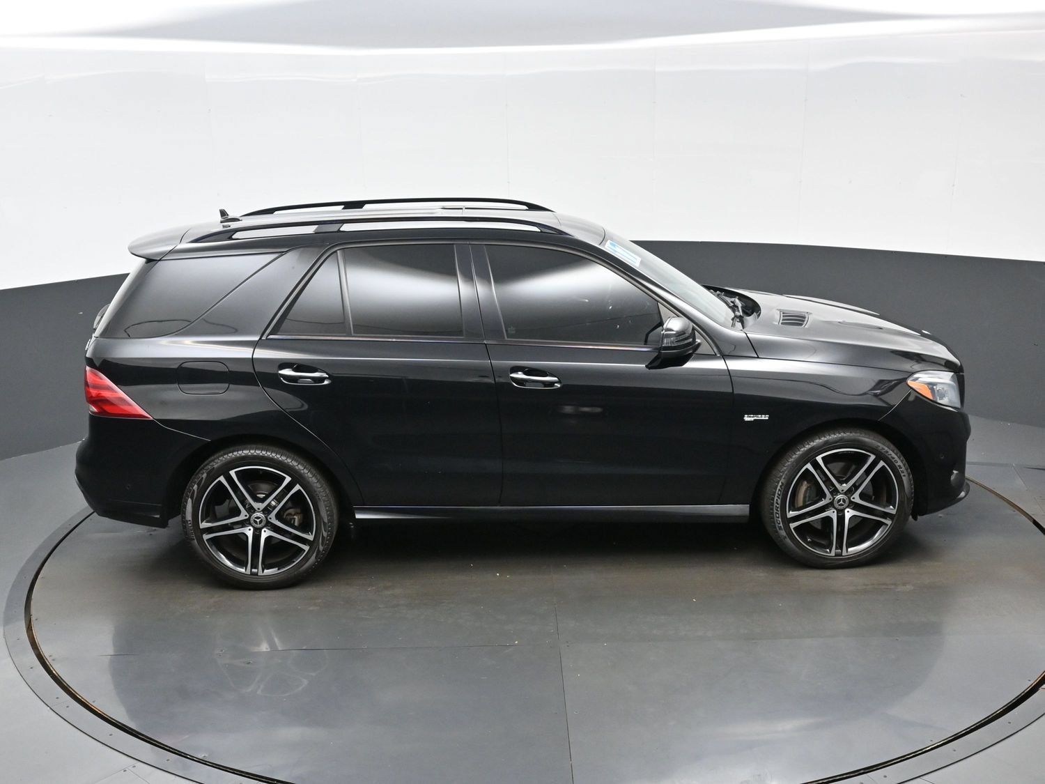 Used 2017 Mercedes-Benz GLE 43 AMG 4MATIC image 44