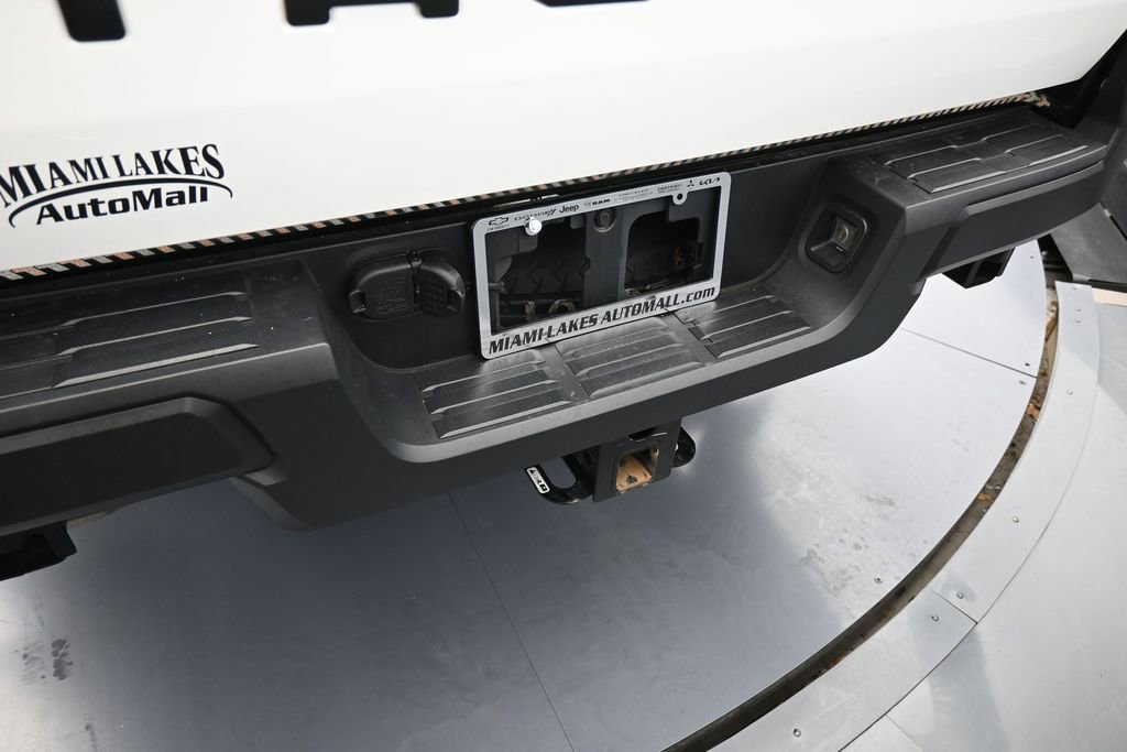 Used 2024 Toyota Tacoma SR AWD/4WD image 41