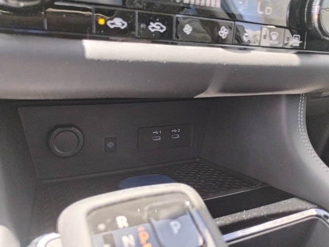 New 2026 Nissan Pathfinder Platinum AWD/4WD image 23