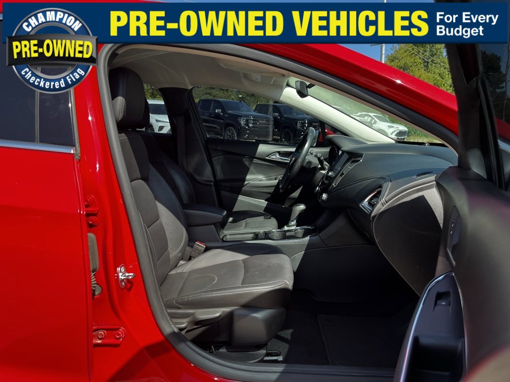 Used 2016 Chevrolet Cruze Premier image 30