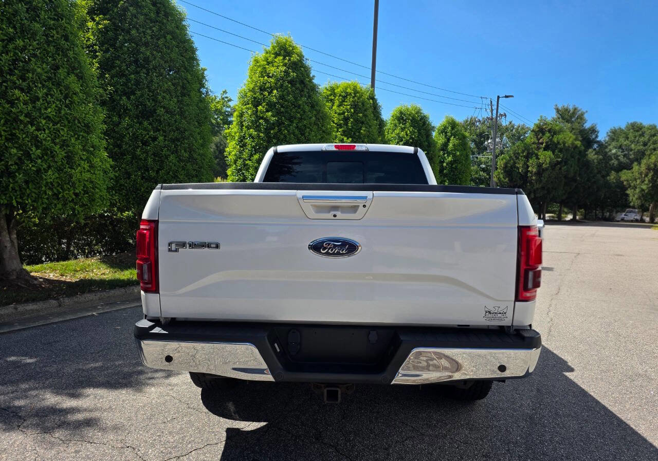 Used 2016 Ford F150 Lariat w/ Equipment Group 502A Luxury AWD/4WD image 4