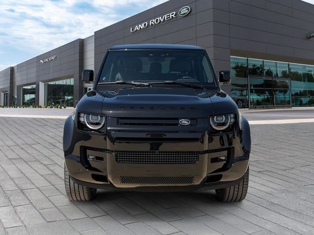 New 2026 Land Rover Defender 90 V8 AWD/4WD image 8