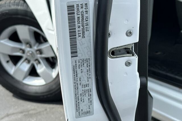 Used 2023 RAM 1500 Classic SLT image 23