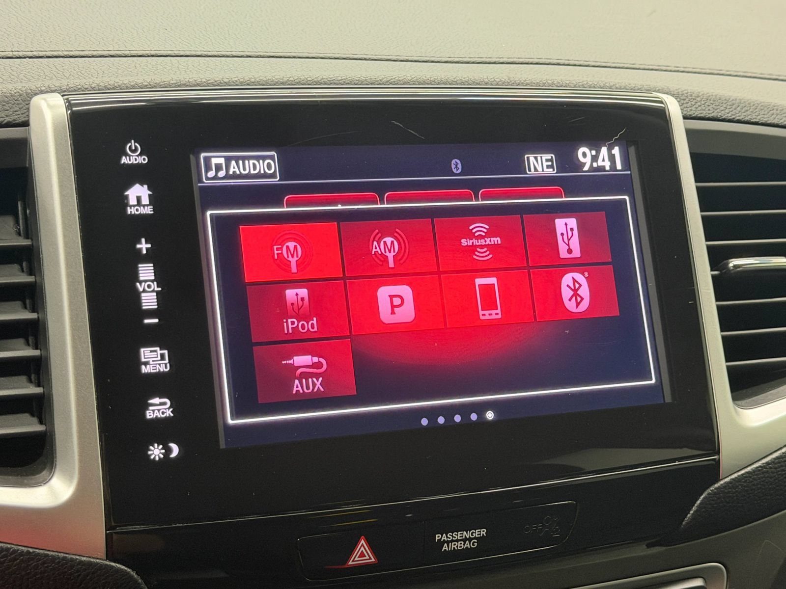 Used 2018 Honda Pilot EX image 30