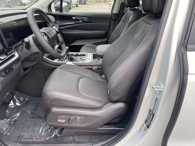 New 2027 Kia Carnival SX FWD image 11