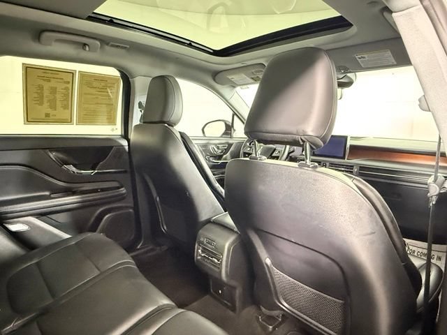 Used 2022 Lincoln Corsair Reserve w/ Elements Package FWD image 29