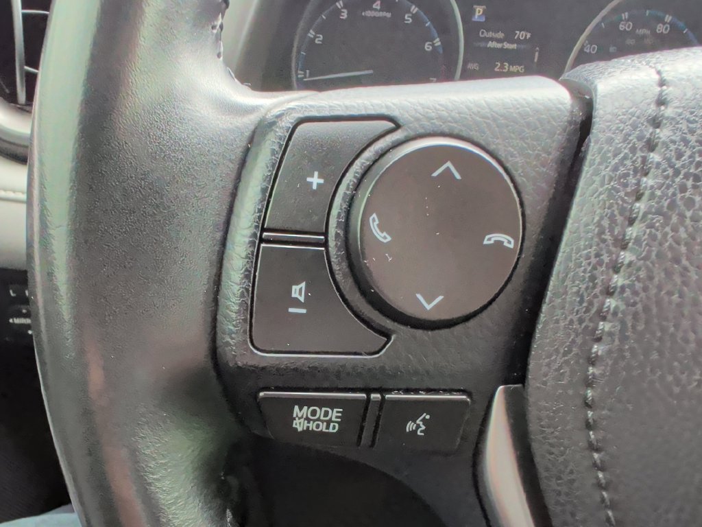 Used 2018 Toyota RAV4 XLE w/ Plus Extra Value Package AWD/4WD image 24