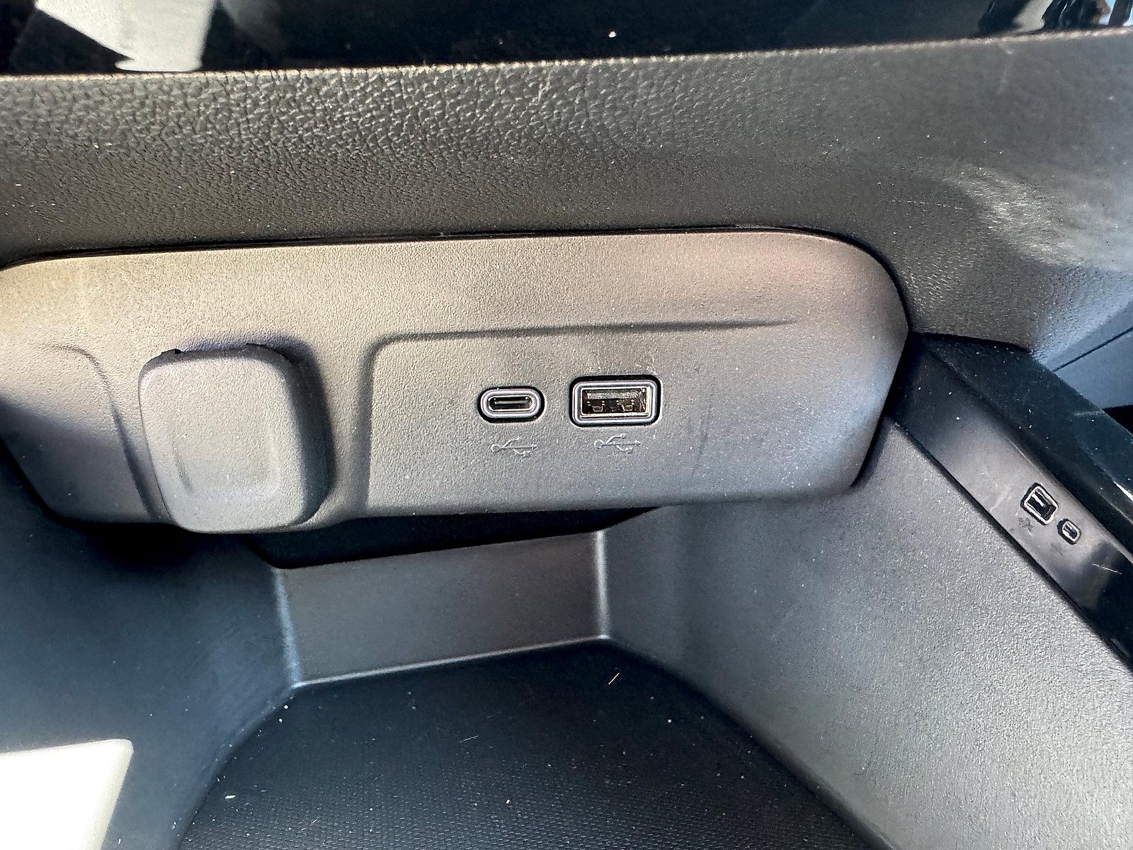 Used 2024 Chevrolet Trax ACTIV w/ Driver Confidence Package FWD image 11