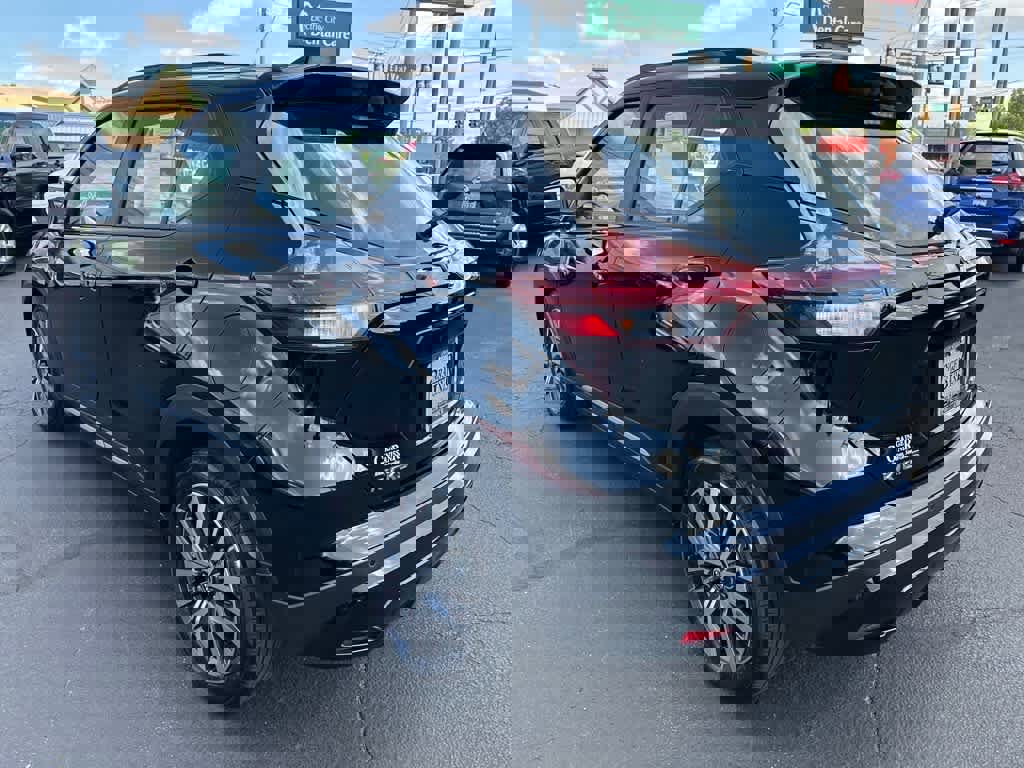 Certified 2024 Nissan Kicks SR image 5