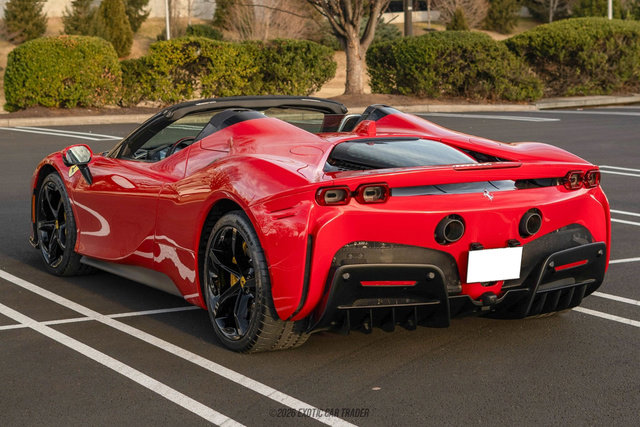 Used 2025 Ferrari SF90 Spider image 6