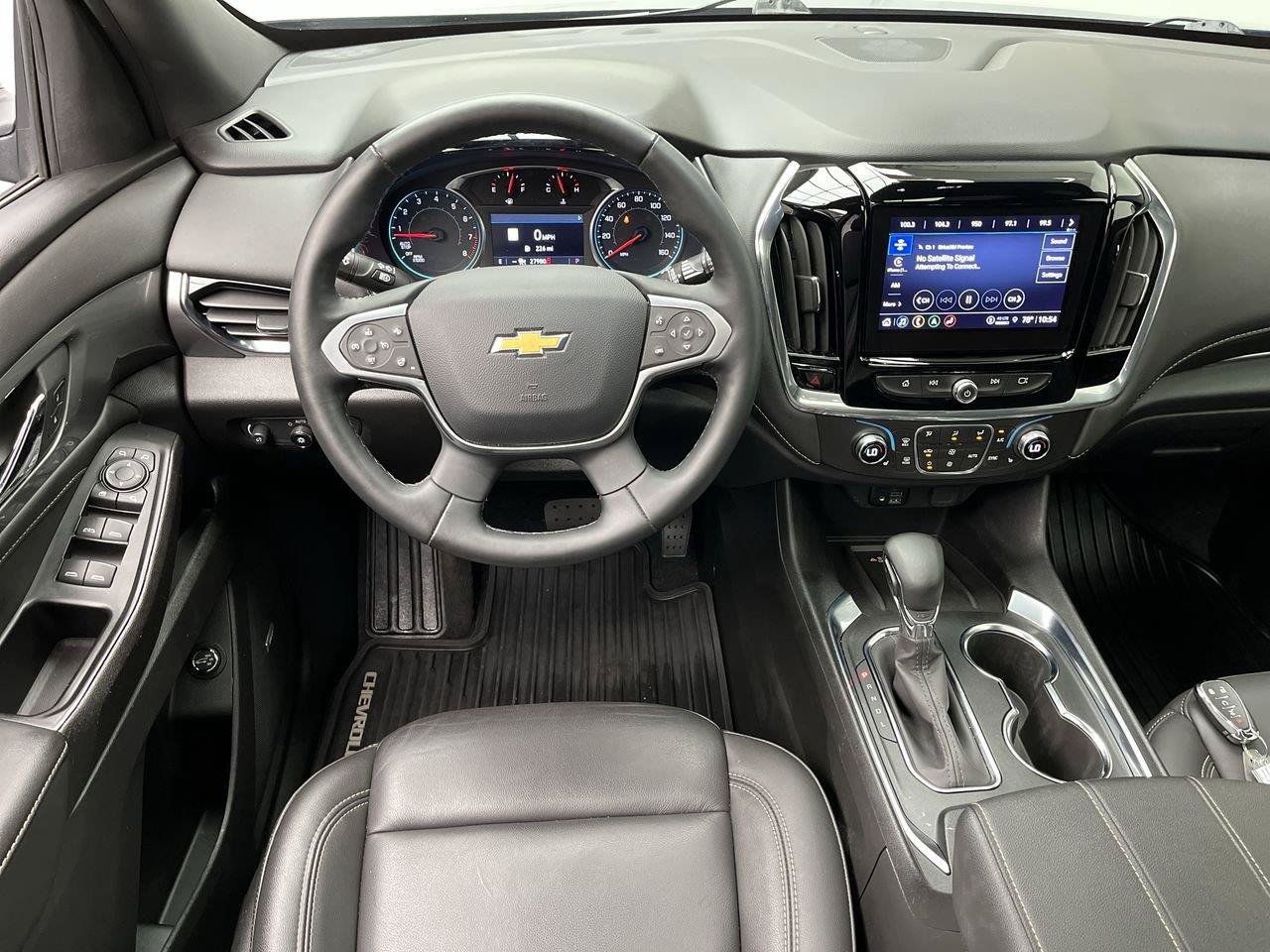 Certified 2023 Chevrolet Traverse LT w/ LT Premium Package AWD/4WD image 16