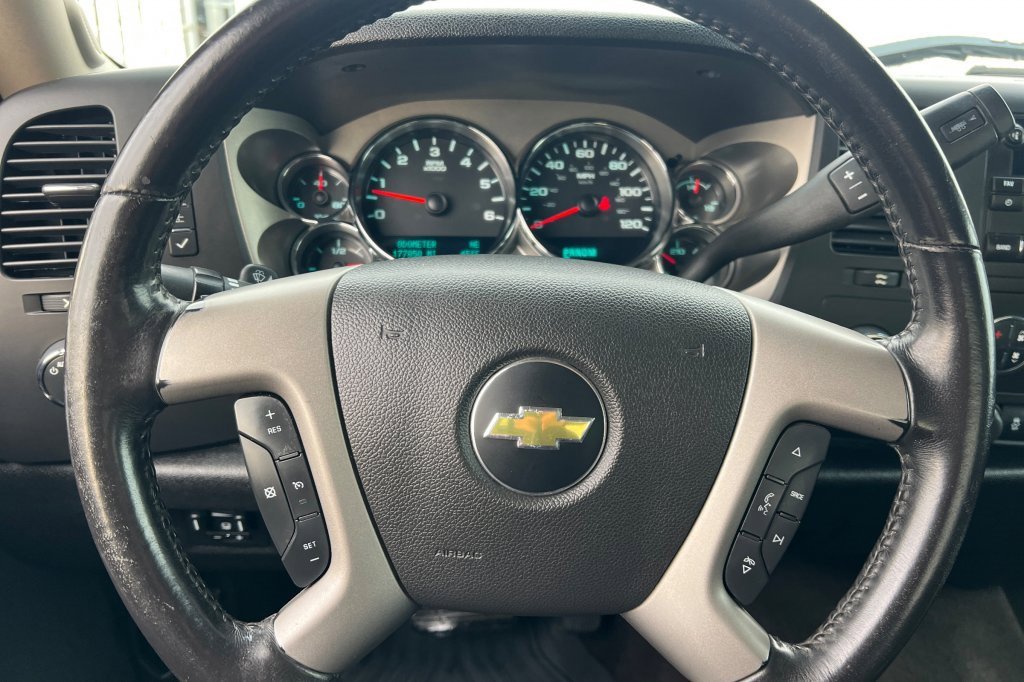 Used 2012 Chevrolet Silverado 1500 LT image 17