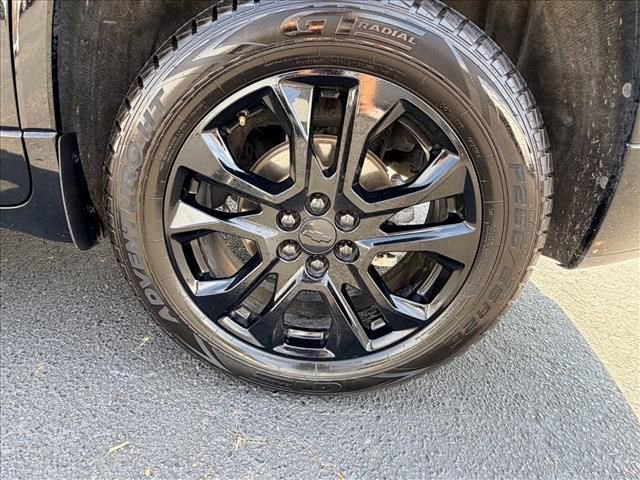 Used 2021 Chevrolet Traverse Premier image 15