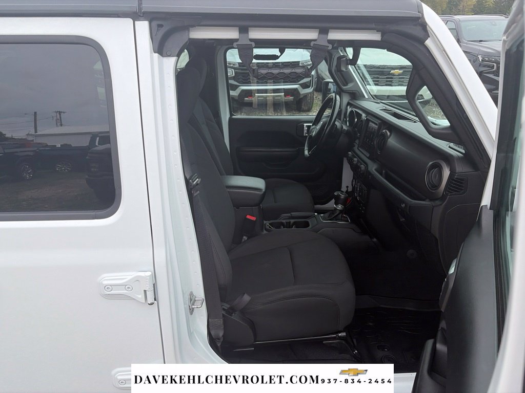 Used 2021 Jeep Gladiator Sport AWD/4WD image 22