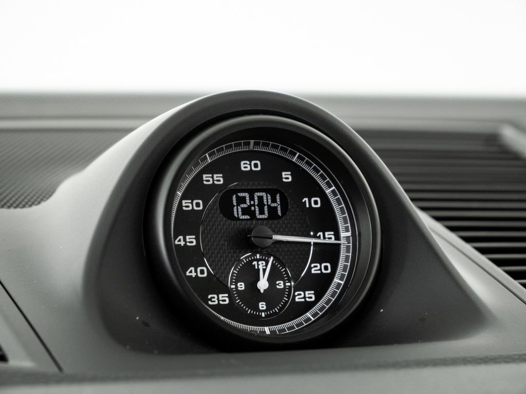 New 2026 Porsche Macan image 17