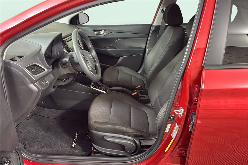 Used 2020 Hyundai Accent SE image 10