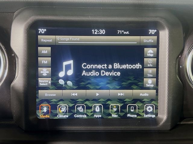 Used 2022 Jeep Wrangler Unlimited Rubicon w/ Trailer Tow Package image 21