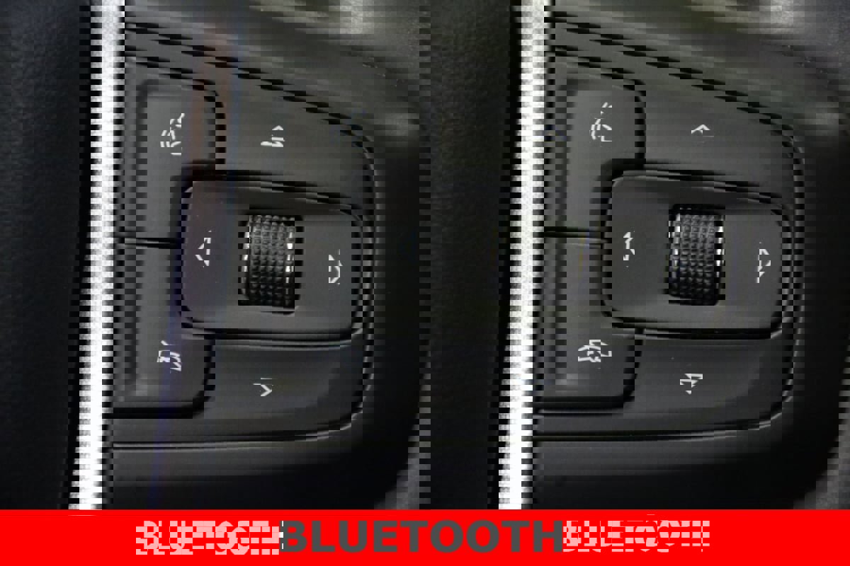 Used 2025 GMC Sierra 3500 SLT w/ SLT Premium Package image 26