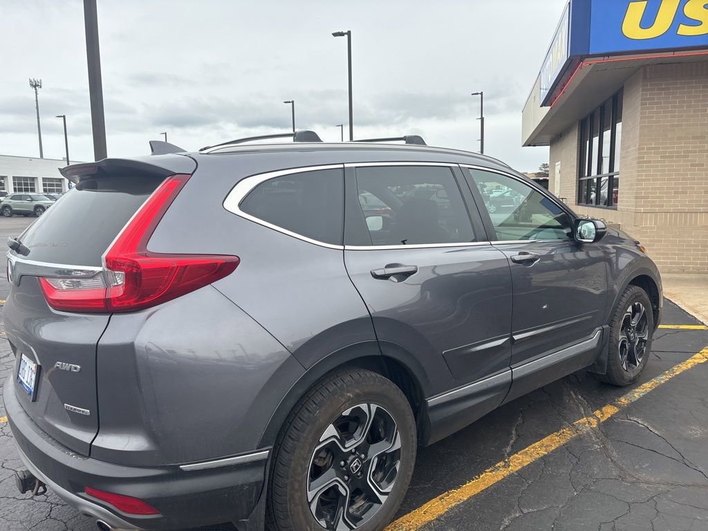 Used 2018 Honda CR-V Touring image 3