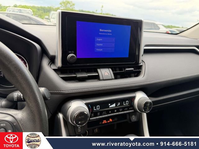 Used 2023 Toyota RAV4 XLE AWD/4WD image 18